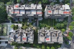 四川天府新区一小区多家业主抱团阻碍拆违建，街道办：已采取停水停电措施
