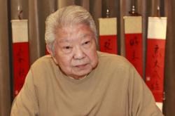 蔡澜辞世，他让高级餐饮更普世