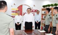 八一建军节到来之际，陈吉宁走访慰问驻沪部队官兵