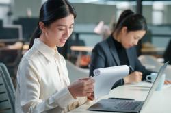 学历通胀的时代：大专开局，如何翻身