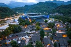 峨眉山遇冷收入减少5115万元，投资超8亿的演出项目停摆